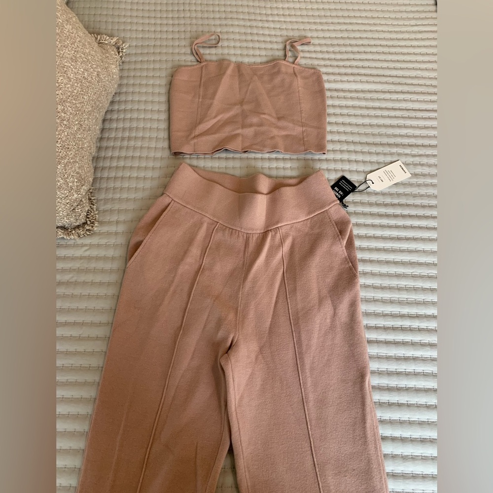 Express knitwear pant and top set